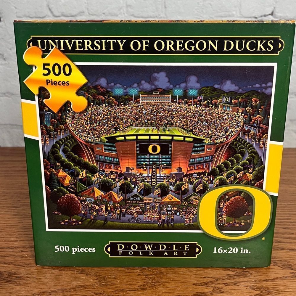 Eric Dowdle Puzzle University of Oregon 500 Pieces EUC 16x20”